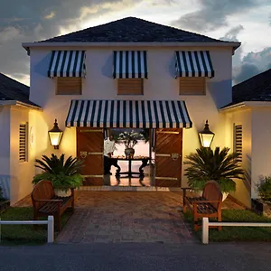5* Semesteranläggning (resort) Round Hill Hotel&villas